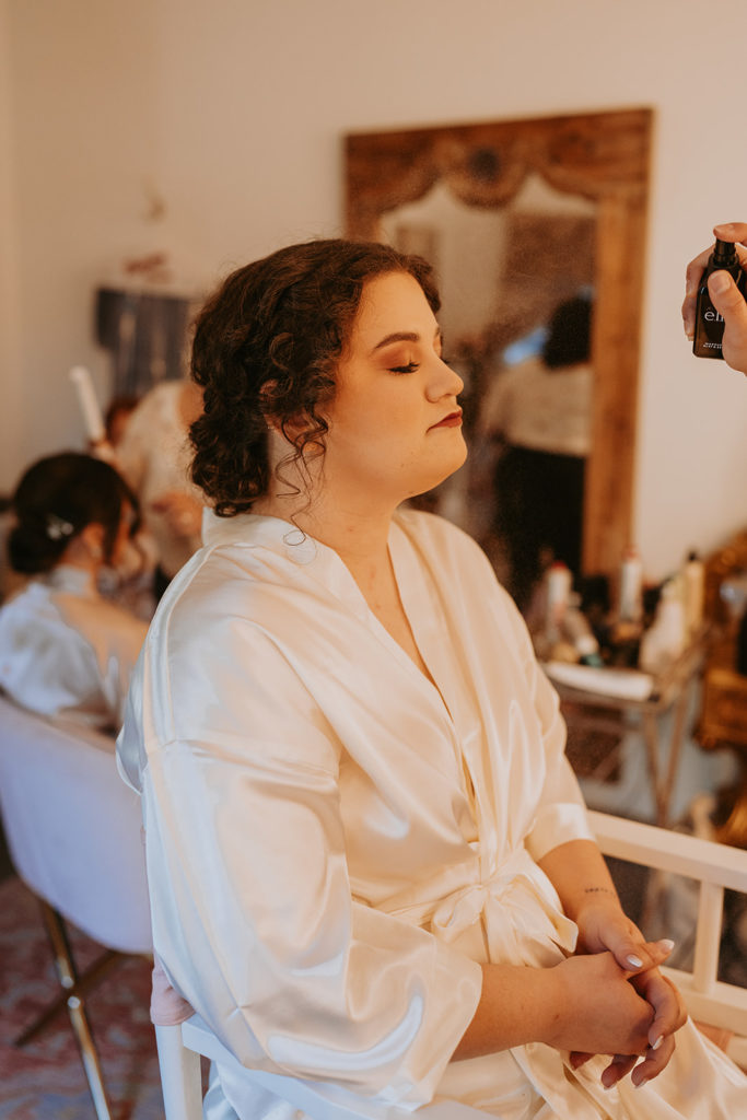 bride getting ready for her wedding